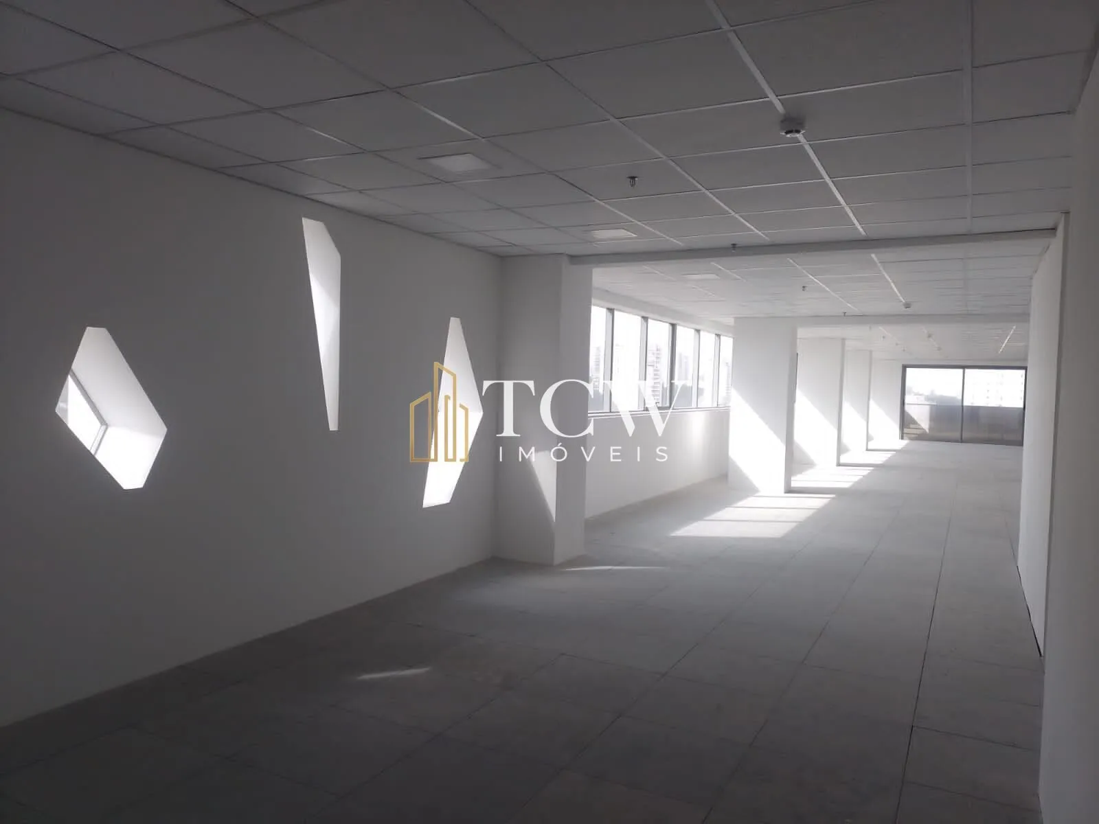 Imagem Sala comercial para alugar no bairro Jardim Caravelas - São Paulo/SP, Zona Sul