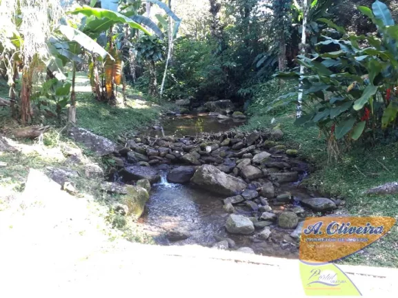 Imagem Linda Chacára no Horto Florestal - Área do Terreno 10.750 metros quadrados.