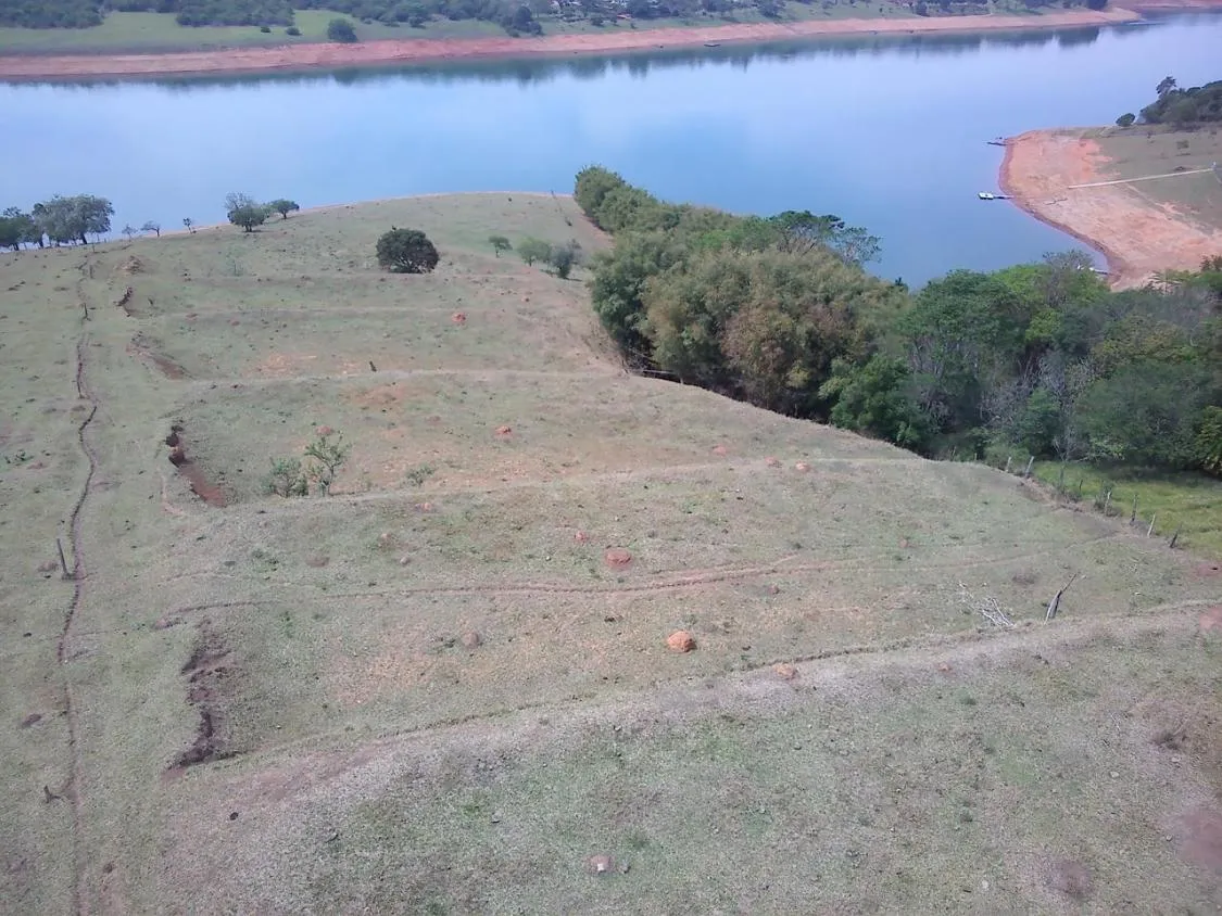 Imagem Terreno Pé na Água ? Exclusividade, Natureza e Conforto!