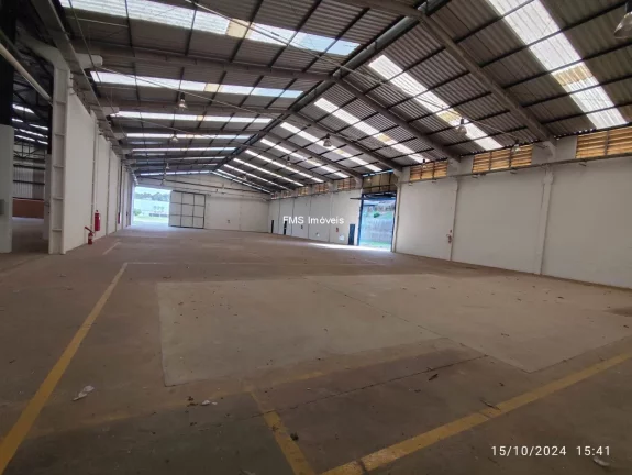 Imagem Galpão com pátio aberto cabine de 750kwas Comercial de Alto Padrão para Locação em Itatiba-SP - Distrito Industrial Alfredo Relo 3.857,85m².