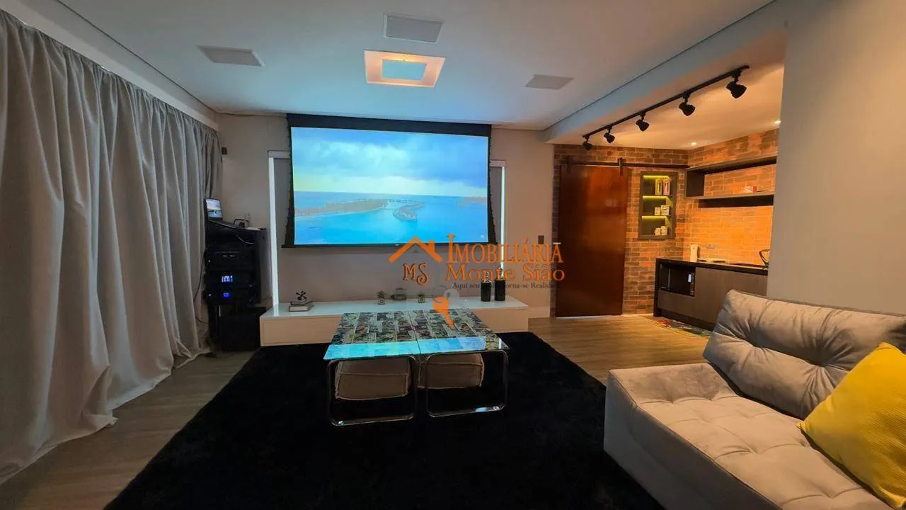 Imagem Sobrado com 5 dormitórios à venda, 450 m² por R$ 3.600.000,00 - Fazenda Rodeio - Mogi das Cruzes/SP