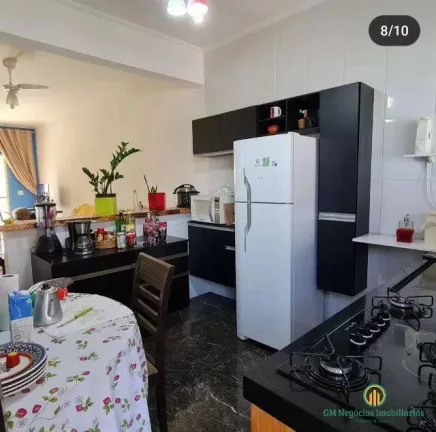 Imagem Casa térrea 3 dormitórios(sendo 1 suíte)com quintal em condomínio, centro
