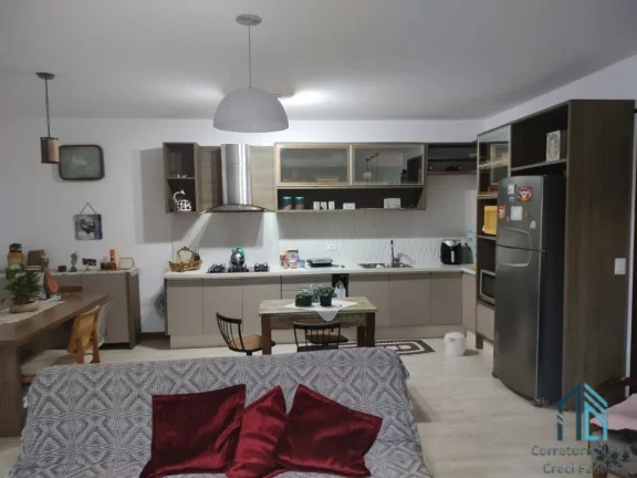 Imagem Casa a venda 03 quartos c/suíte, bem localizada em Guaratuba PR