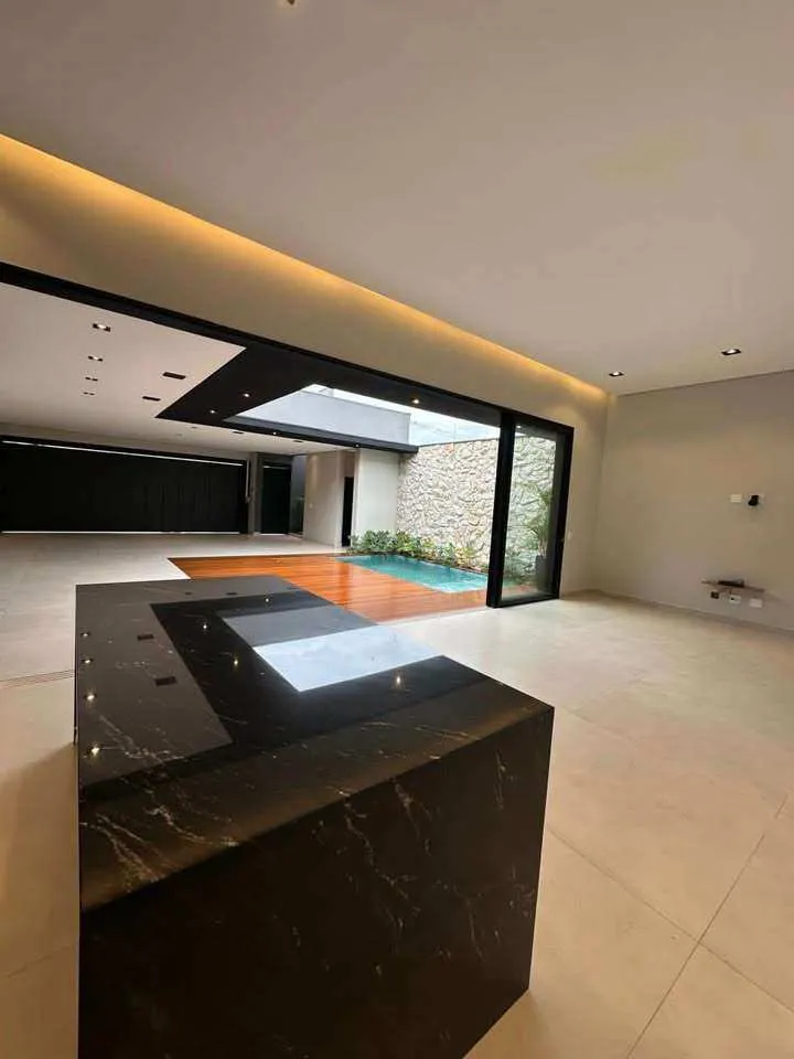 Imagem Casa à venda em Franca, Jardim Santa Lúcia, com 3 quartos, 199m2
