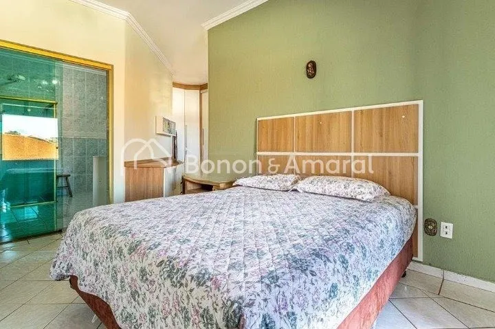 Imagem Casa sobrado à venda no Parque Alto Taquaral, bolsão próximo ao Shopping Dom Pedro
