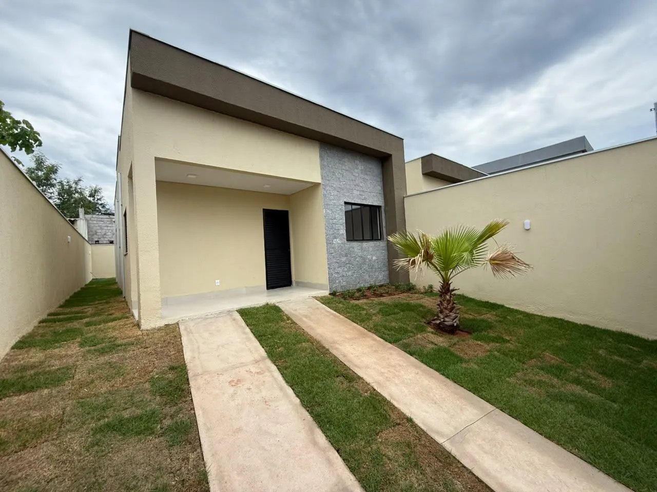 Imagem CASA 2 QUARTOS 1 SUÍTE -Área gourmet RESIDENCIAL TROPICAL VILLE