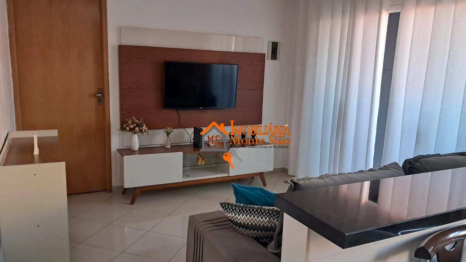 Imagem Casa com 2 dormitórios à venda, 59 m² por R$ 385.000,00 - Jardim Guilhermino - Guarulhos/SP