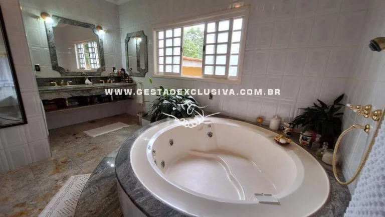 Imagem CASA 5000m² 4 SUÍTES C/ HIDRO PISCINA LAGO LAZER COMPLETO CONDOMÍNIO FECHAD