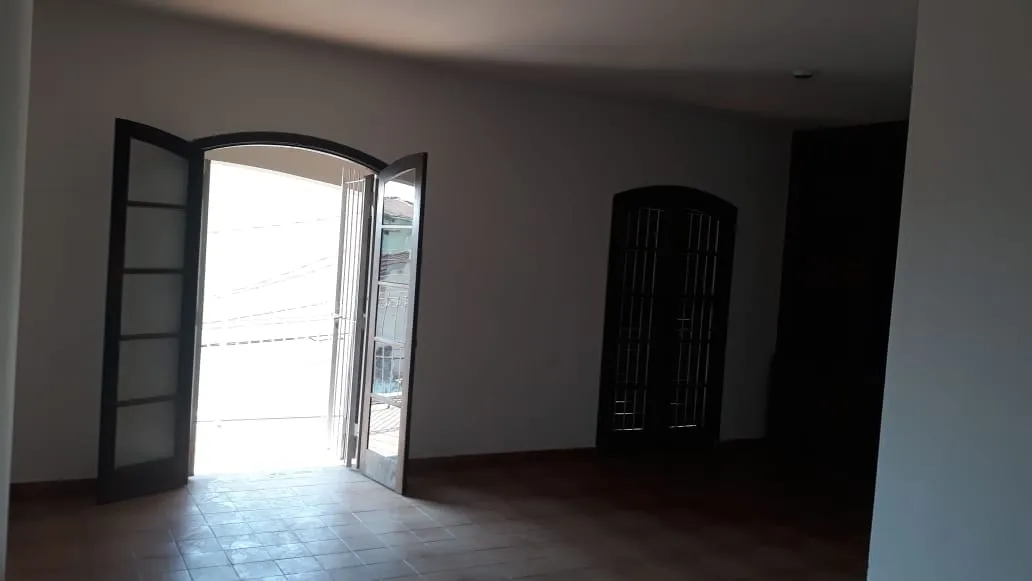 Foto do imóvel Casa à venda 4 Quartos, 1 Suite, 2 Vagas, 304.5M², Vila Resende, Caçapava - SP