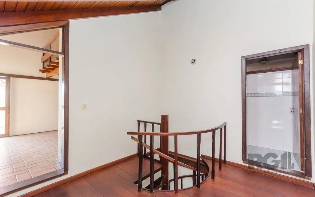 Imagem Ótima cobertura de 200 m² com 2 dormitórios e 1 vaga de garagem.