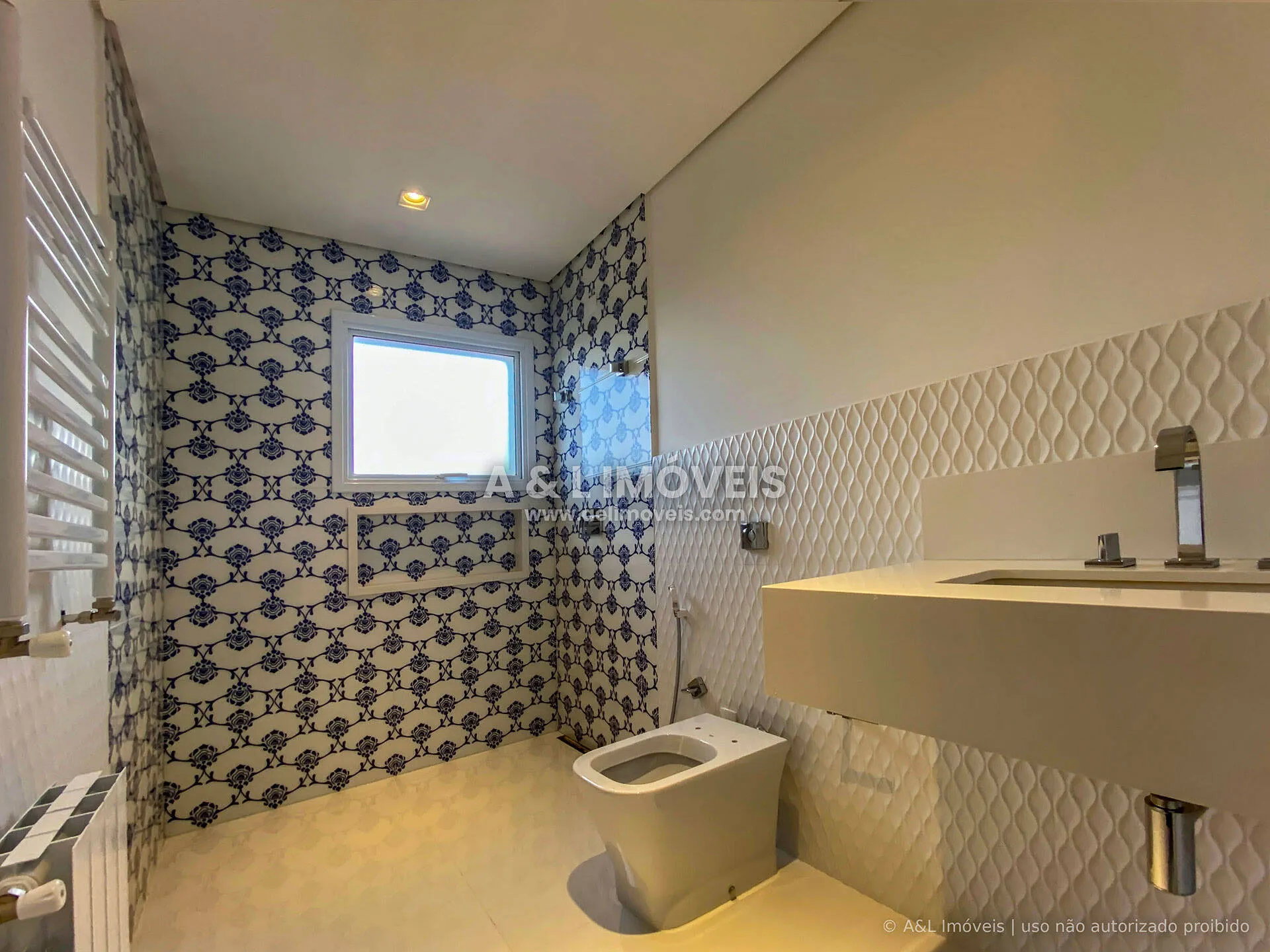 Imagem Casa de Luxo | Alto do Capivari | 793 m² | SPA e Casa de Hóspedes