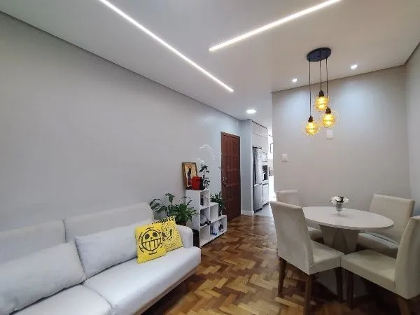Imagem Vende-se apartamento reformado com 2 dormitórios (1 suíte) - 75 m² - Jardim Botânico