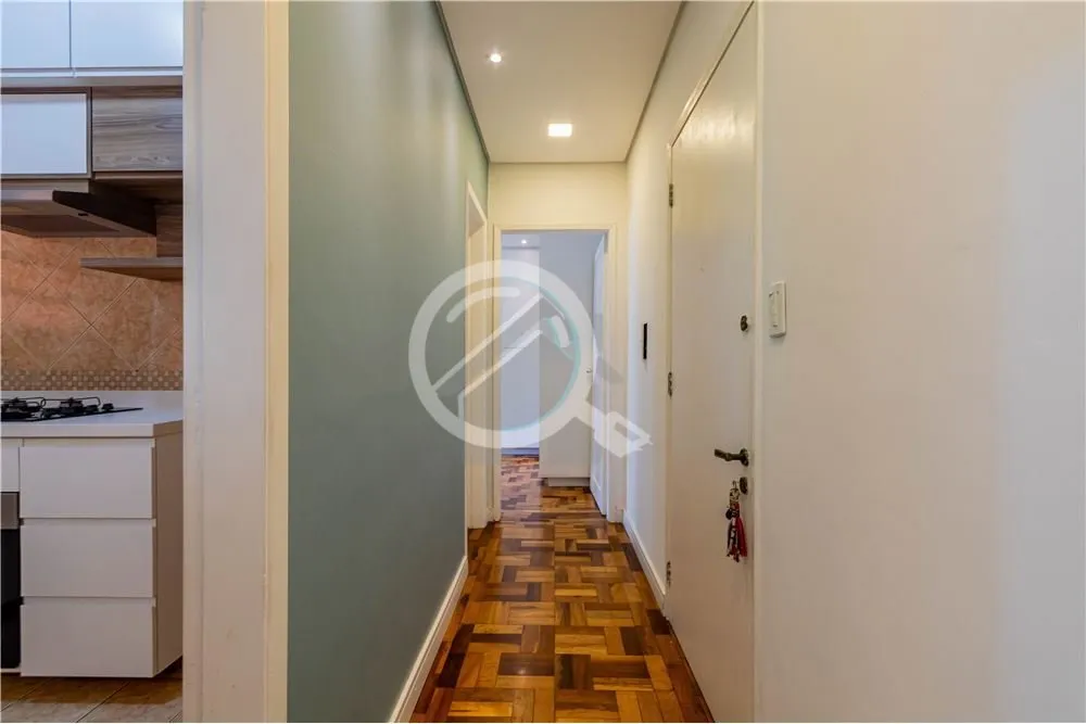 Imagem Encante-se com este Apartamento Ensolarado de 1 Dormitório no Menino Deus. Seja bem-vindo a este en...