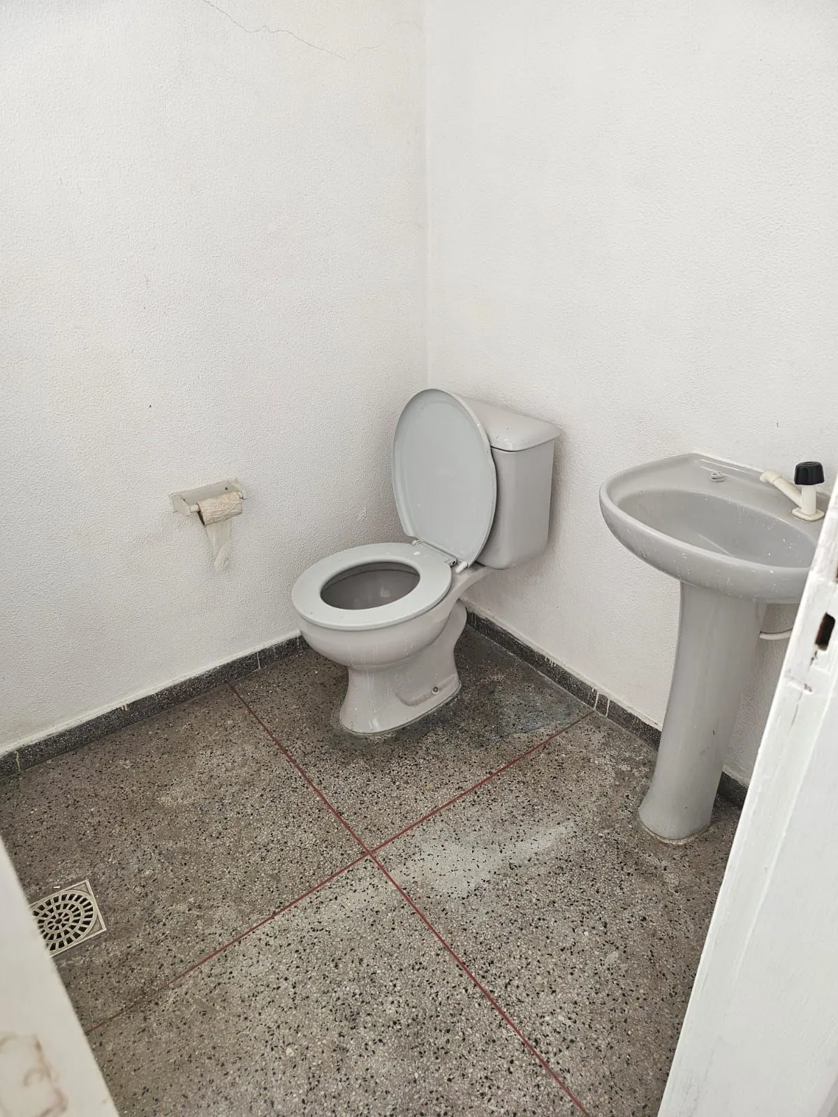 Imagem Prédio Comercial em Vila Ipiranga