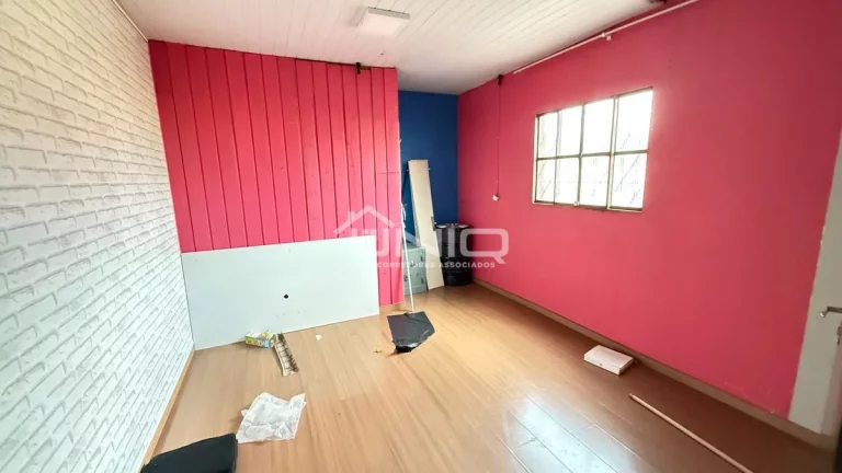 Imagem Imóvel e Estabelecimento Comercial - Bairro Planalto