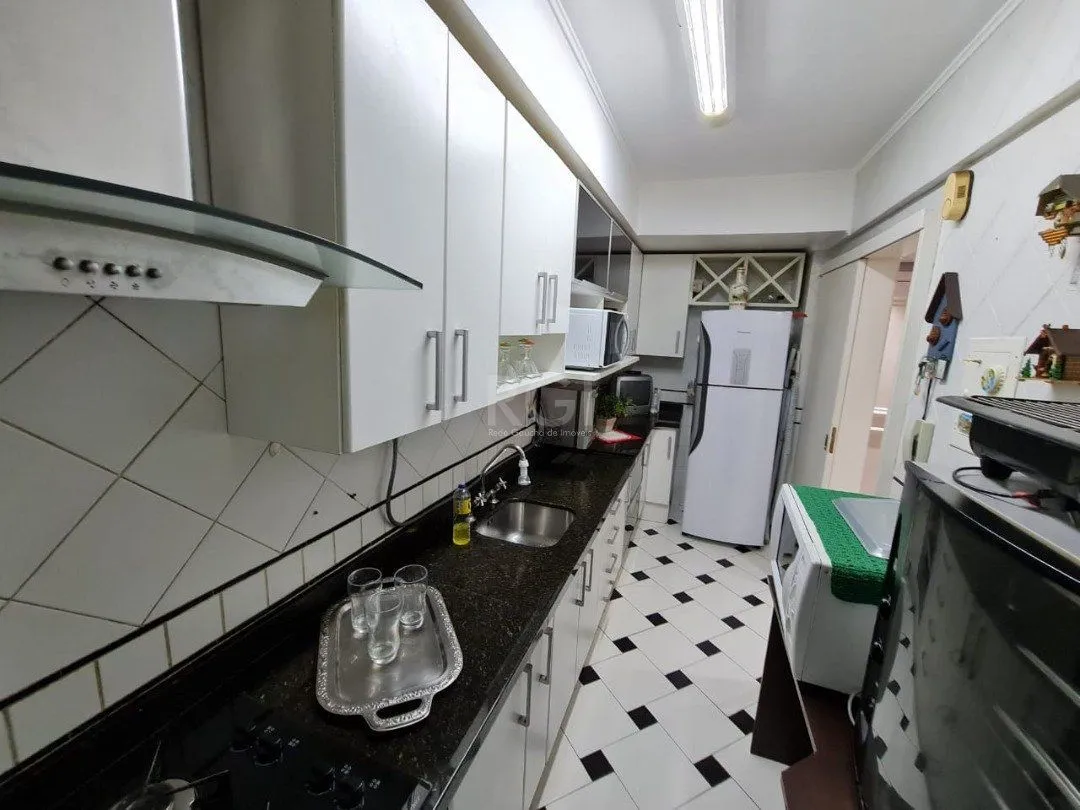 Imagem Apartamento para Venda - 94.67m², 3 dormitórios, sendo 1 suites, 1 vaga - Menino Deus