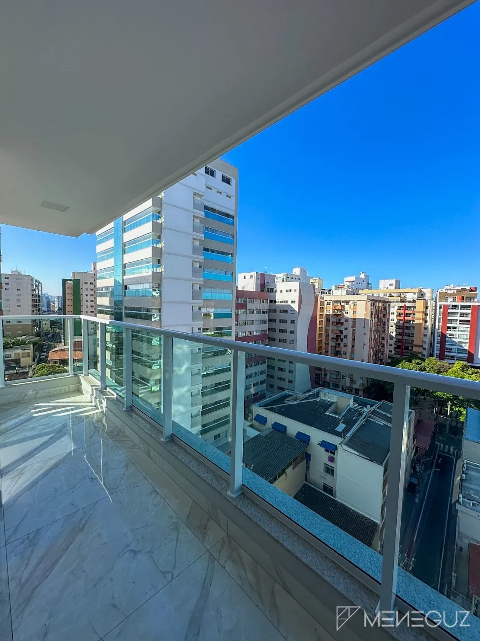 Imagem Apartamento de Luxo Novo no Centro de Guarapari - 3 Quartos com Suíte e Lazer Completo!