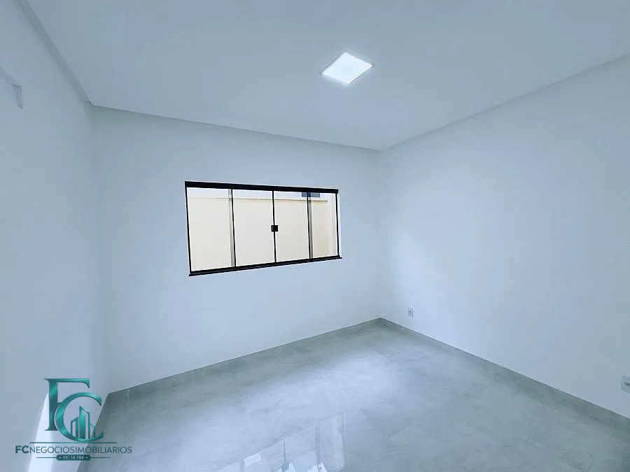 Imagem Linda casa a Venda no Retiro do Bosque Aparecida