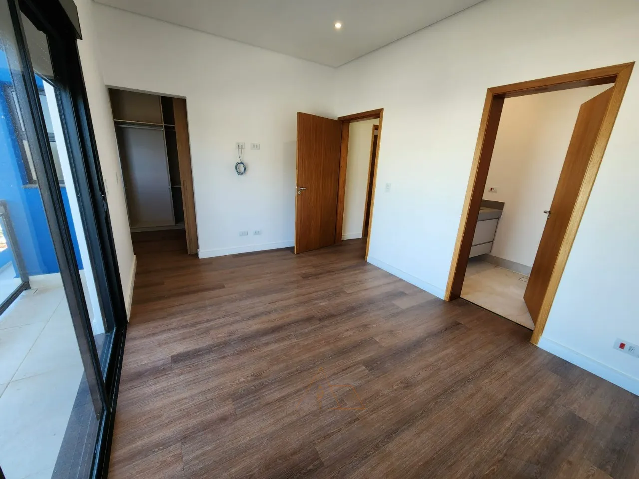 Imagem Casa em Condomínio em Salto-SP, Residencial Central Parque: 3 Quartos, 3 Suítes, 4 Banheiros, 4 Vagas, 213,60 m².
