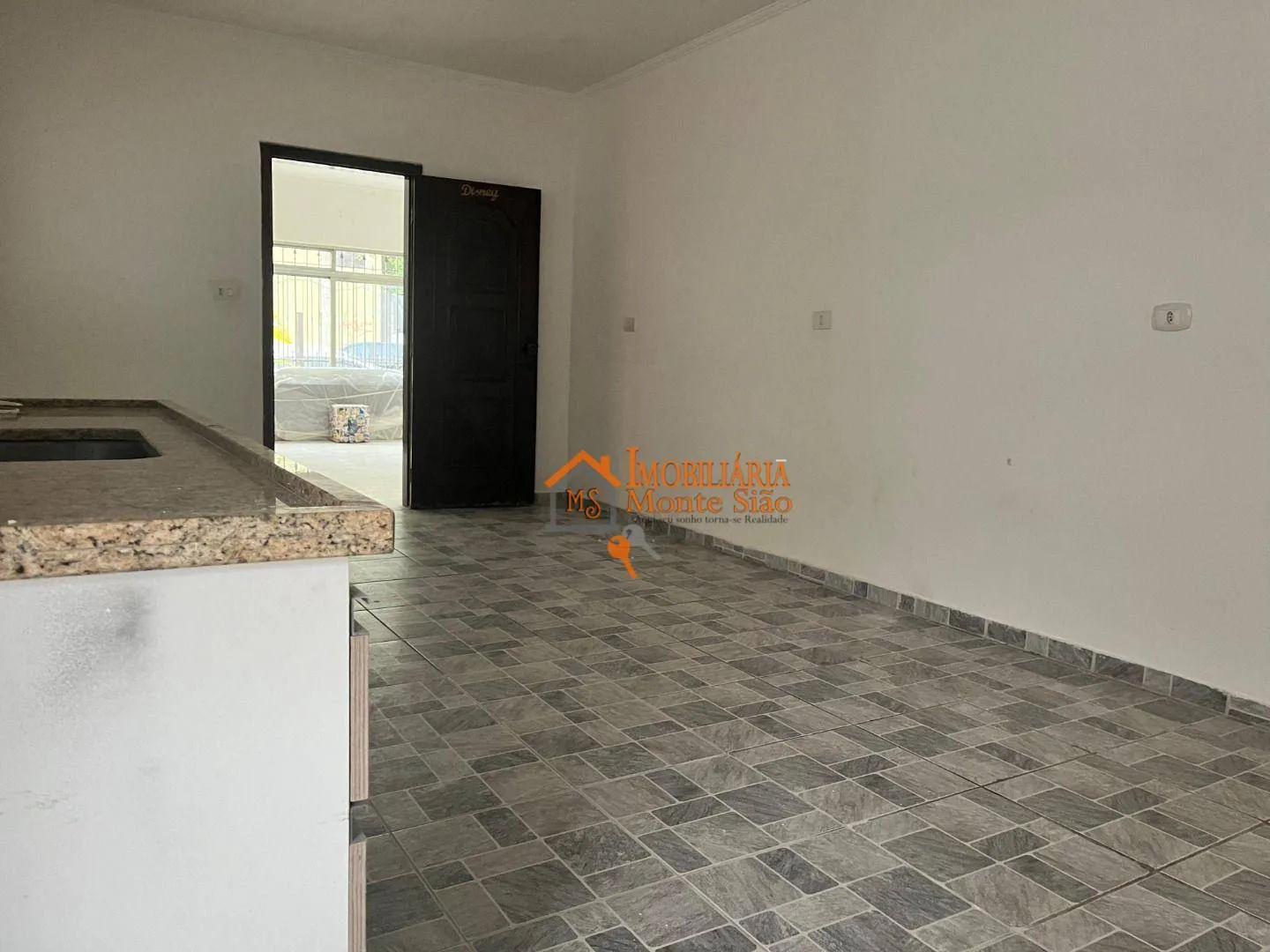 Imagem Casa com 5 dormitórios à venda, 180 m² por R$ 1.000.000,00 - Vila Rosália - Guarulhos/SP