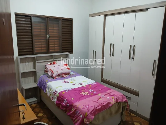 Imagem Casa à venda, Jardim Paraiso, Bela Vista do Paraíso, com dois dormitórios, sala, cozinha, banheiro, 228 metros de terreno e 120 metros de construção.