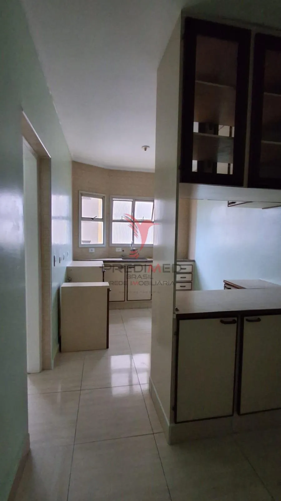 Imagem Vendo Apartamento com garagem coberta na Vila Monteiro