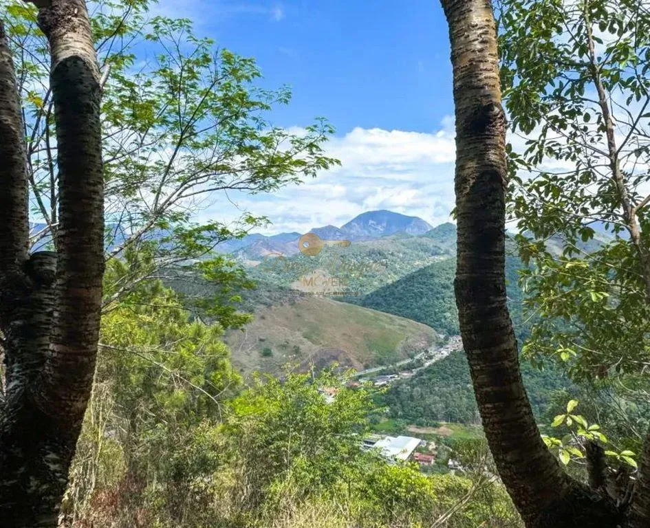 Imagem Casa em Condomínio para Venda em Teresópolis / RJ no bairro Green Valley