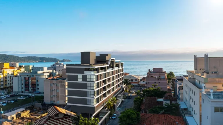 Imagem Apartamento à venda em Bombinhas, Bombas, com 3 quartos, 102m2