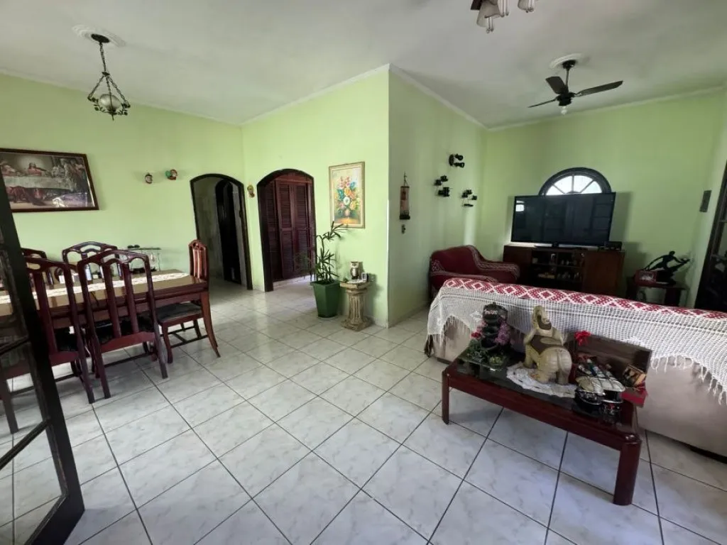 Imagem CASA COM 224,00 m² - FLÓRIDA - PRAIA GRANDE SP