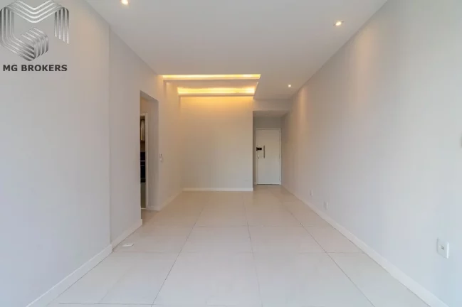 Imagem Imperdível oportunidade de adquirir um apartamento de luxo em Ipanema, Rio de Janeiro - 3 quartos, 1 suíte, 1 sala, 3 banheiros, 112m².