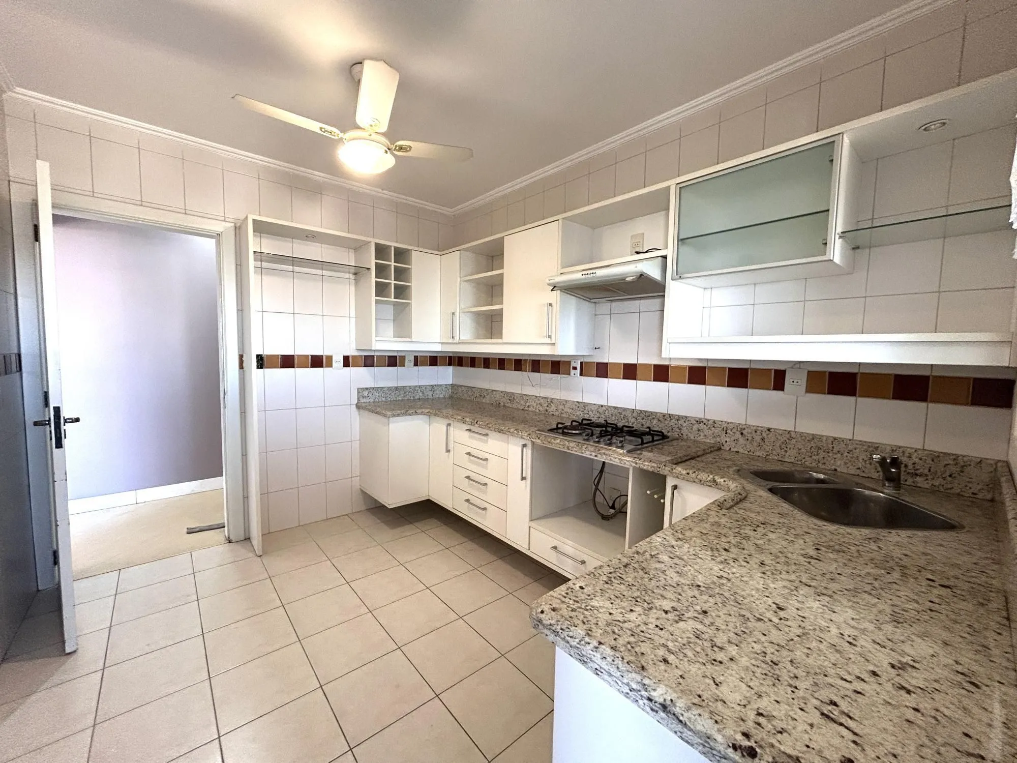 Imagem APARTAMENTO À VENDA - 3 DORMITÓRIOS - CENTRO / CANOAS