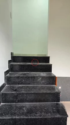 Imagem CASA SOBRADO NOVO COM 3 SUITES , SALA DE ESTAR, COZINHA, LAVABO, LAVANDERIA, GARAGEM TOTA MURADA RUA TRANQUILA EM ACABAMENTO