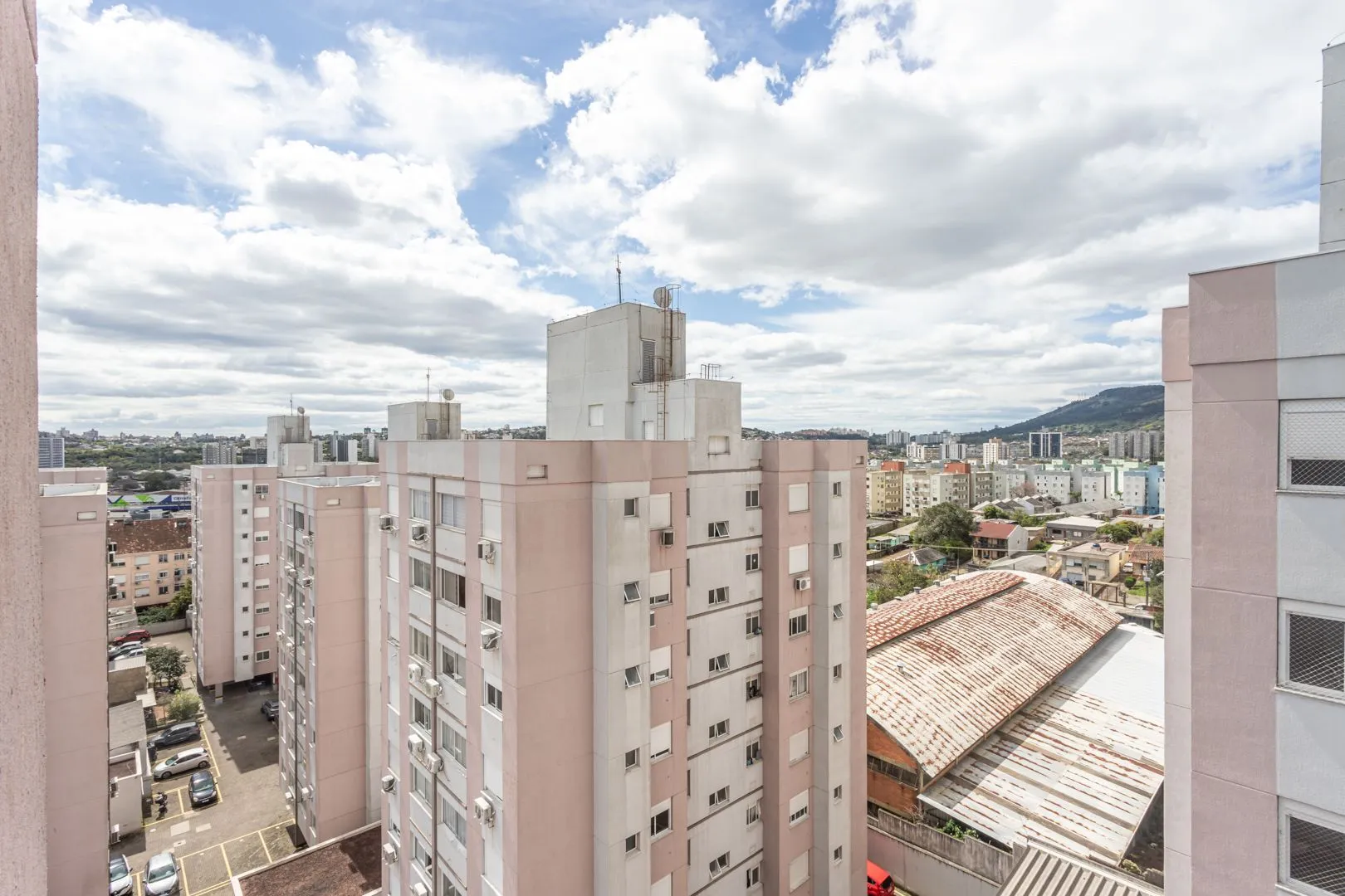 Imagem Apartamento para Venda - 50.98m², 2 dormitórios, 1 vaga - Partenon