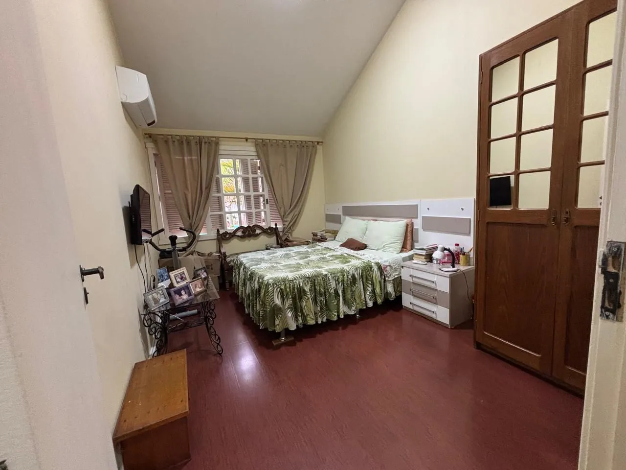 Imagem Excelente Casa 2 Dormitórios em Condomínio Fechado