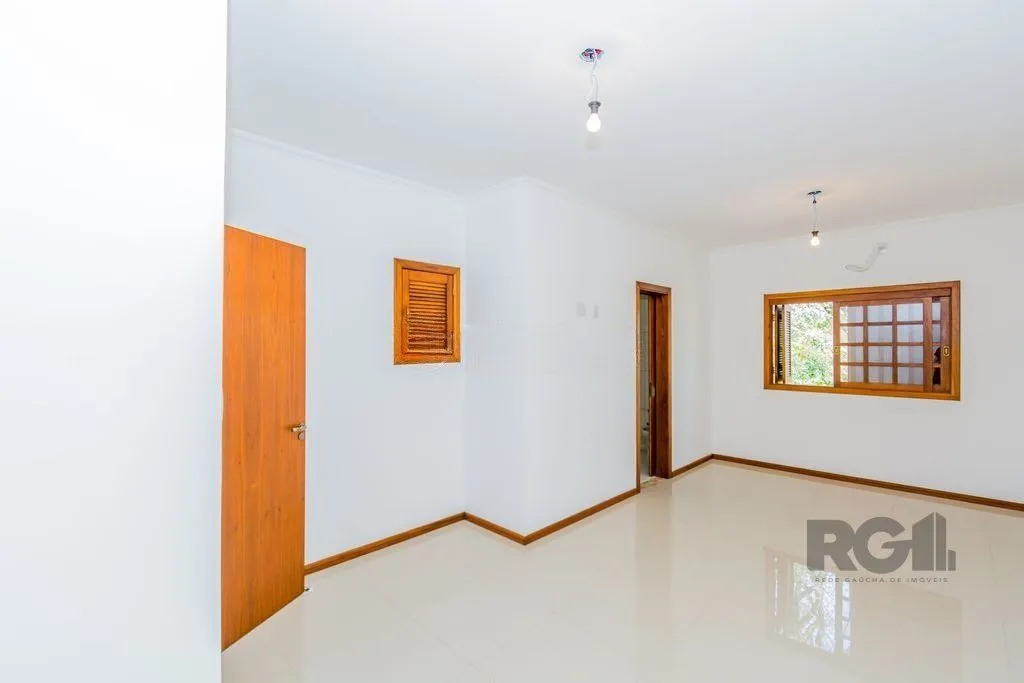 Imagem Casa 320m², 3 dormitórios, 3 vagas no bairro Jardim Itu