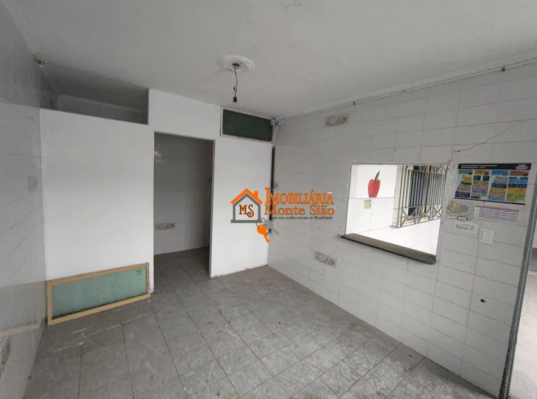 Imagem Casa térrea com 245m² de terreno, com 6 salas, oportunidade para investidor no Jardim Vila Galvão - Guarulhos/SP