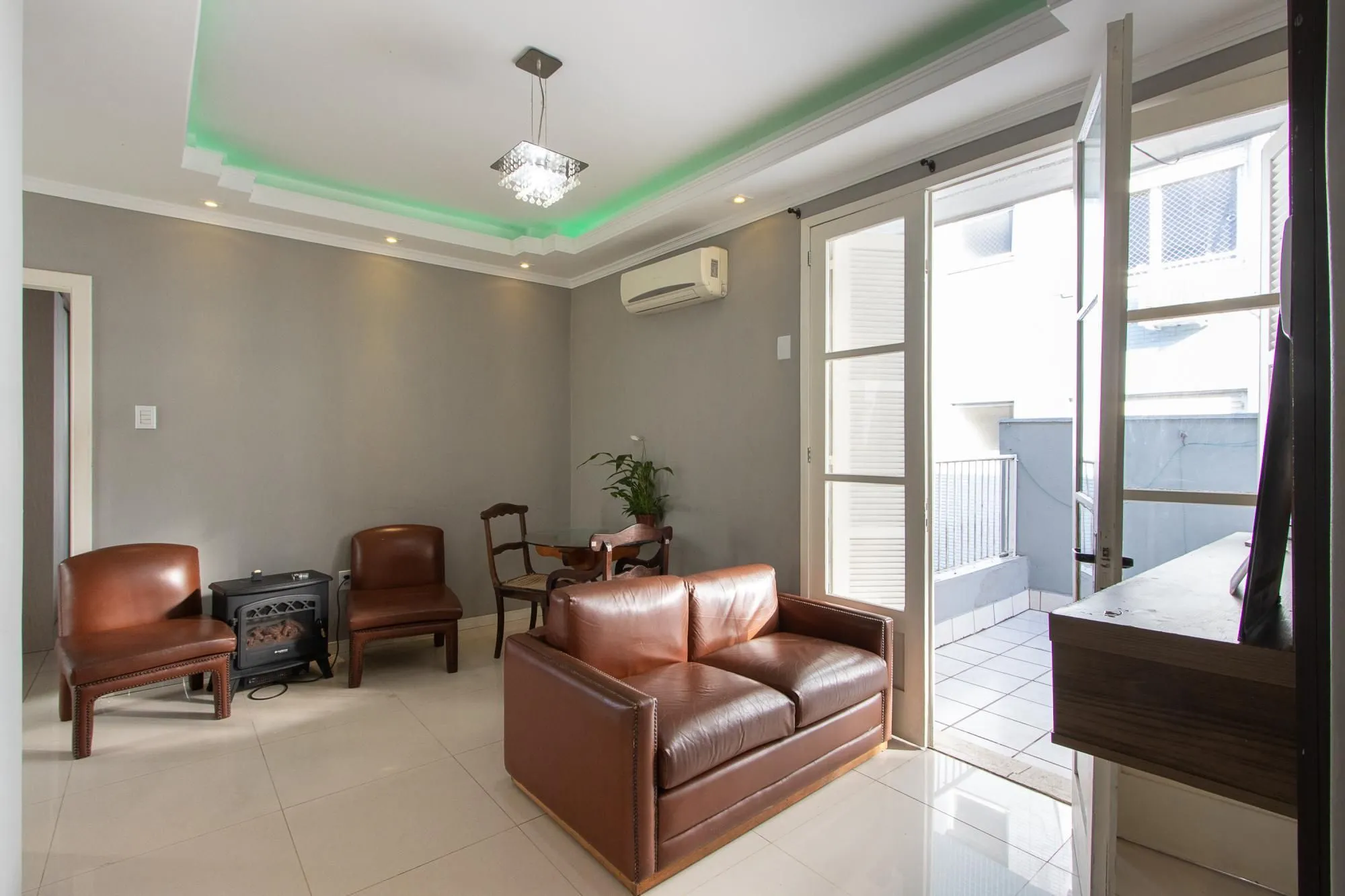 Imagem Apartamento 2 Dormitórios no Menino Deus