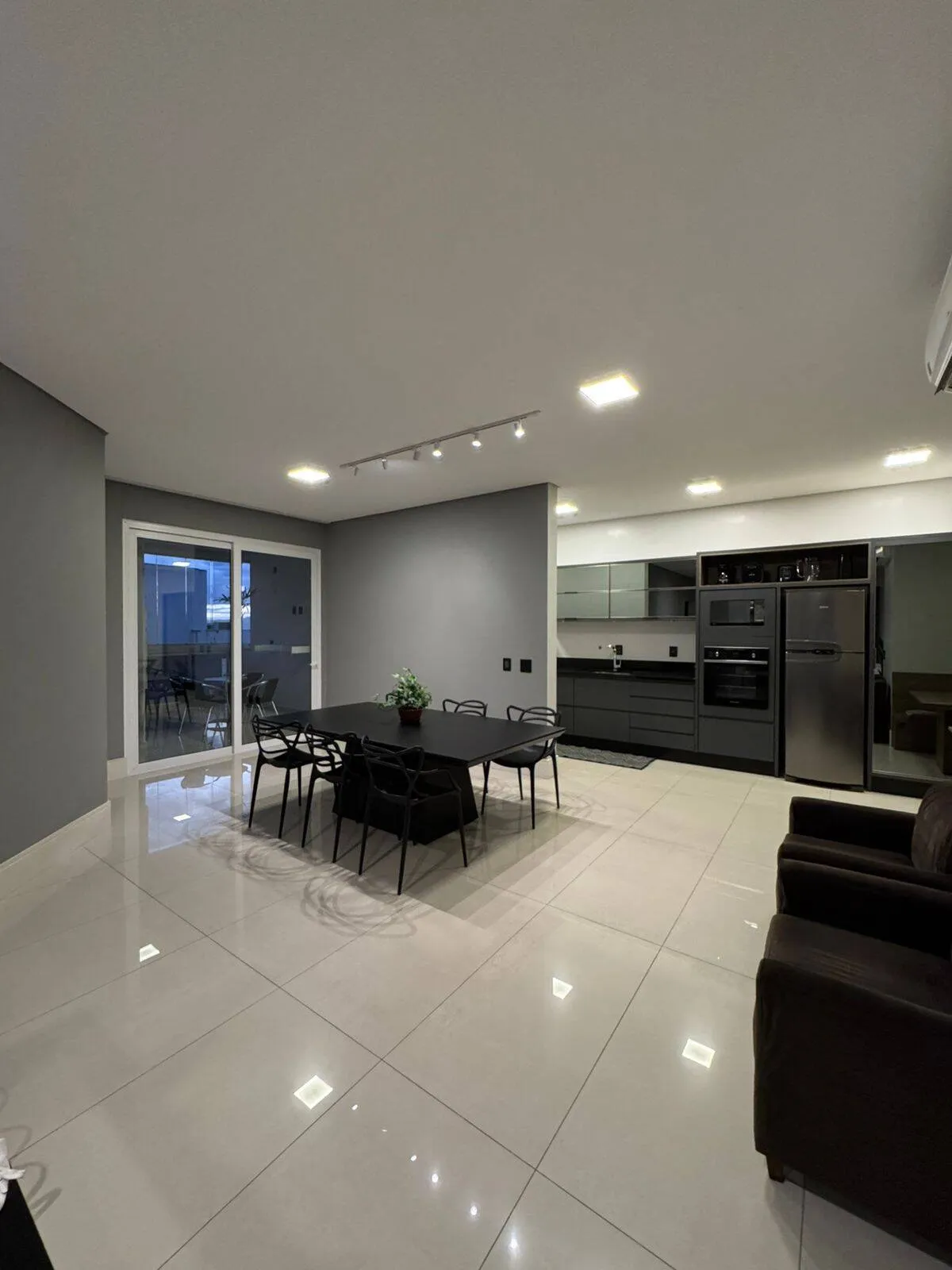Imagem Apartamento 3 dormitórios em CanaJurê - Florianópolis- SC