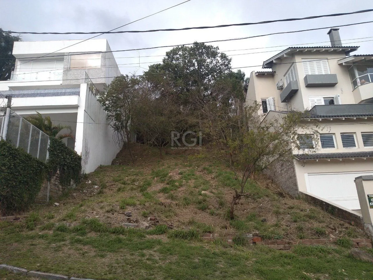 Imagem Terreno em Condominio para Venda - 468m², 0 dormitórios, Nonoai, Porto Alegre