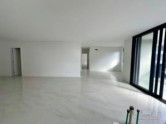 Imagem Apartamento a 100 metros da praia a venda em Jurerê, Florianópolis/SC São 3 quartos, sendo 1 suí...