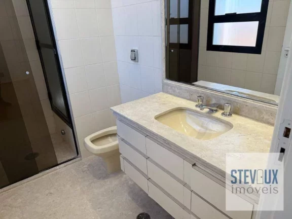 Imagem Apartamento com piscina e churrasqueira na varanda para locação e venda no Brooklin Novo!