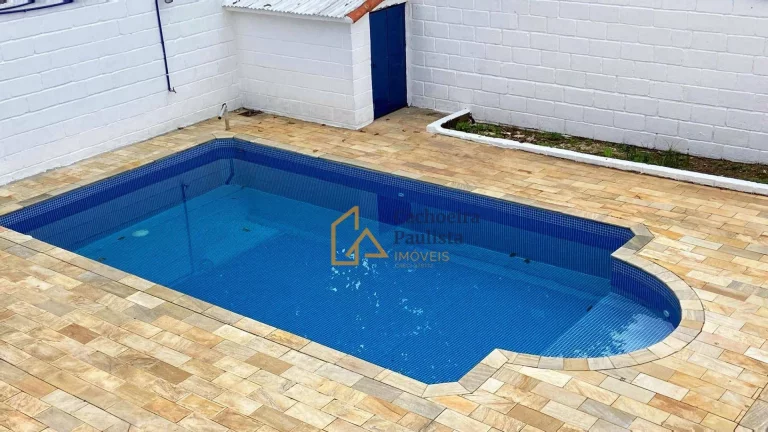 Imagem Casa com 4 dormitórios à venda - Centro - Cachoeira Paulista/SP