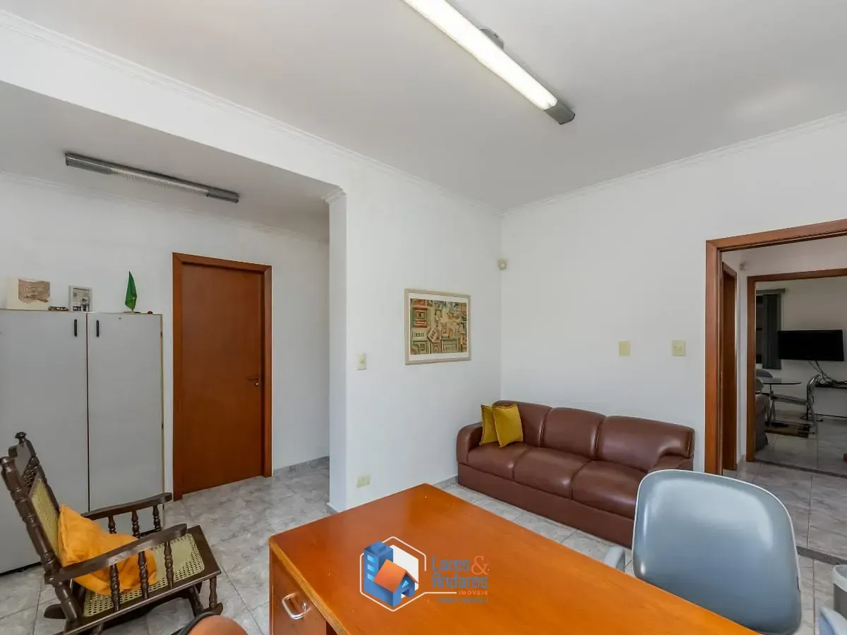 Imagem Casa para venda em Aclimação com 3 quartos, sendo 3 suítes, 265m²
