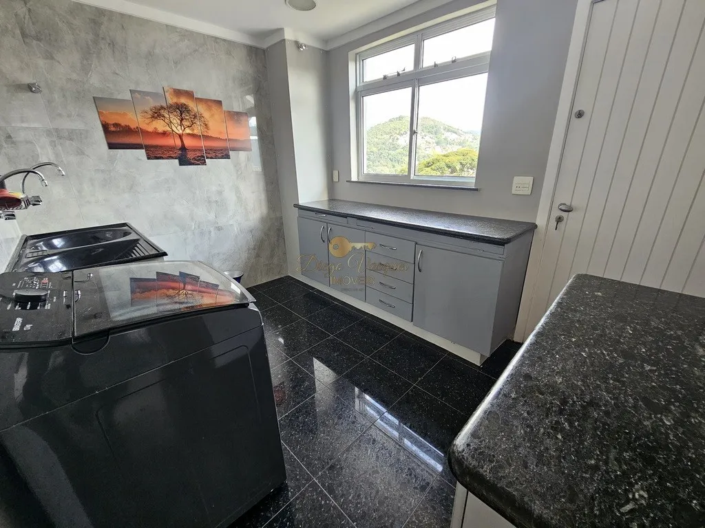 Imagem Casa em Condomínio para Venda em Teresópolis / RJ no bairro Várzea