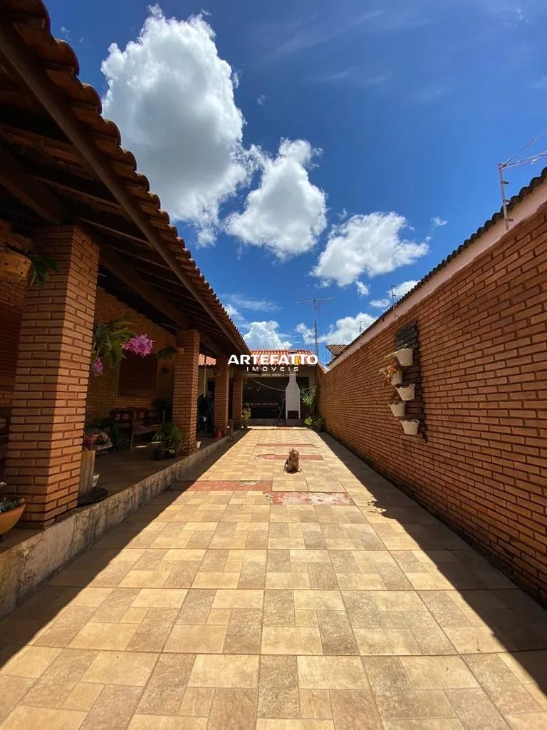 Imagem Casa à venda em Franca, São Joaquim, com 3 quartos, 248m2