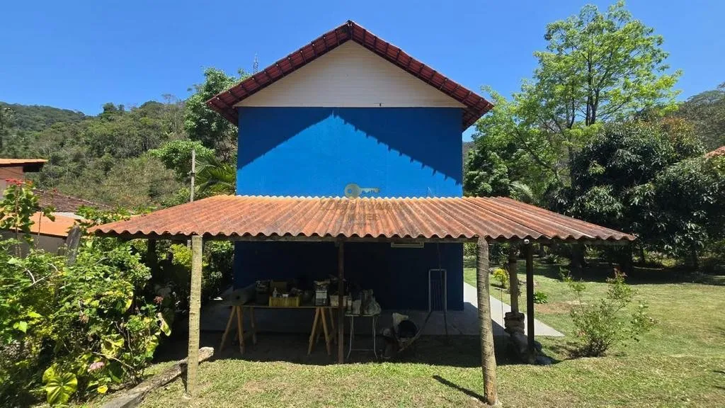 Imagem Casa em Condomínio para Venda em Teresópolis / RJ no bairro Albuquerque