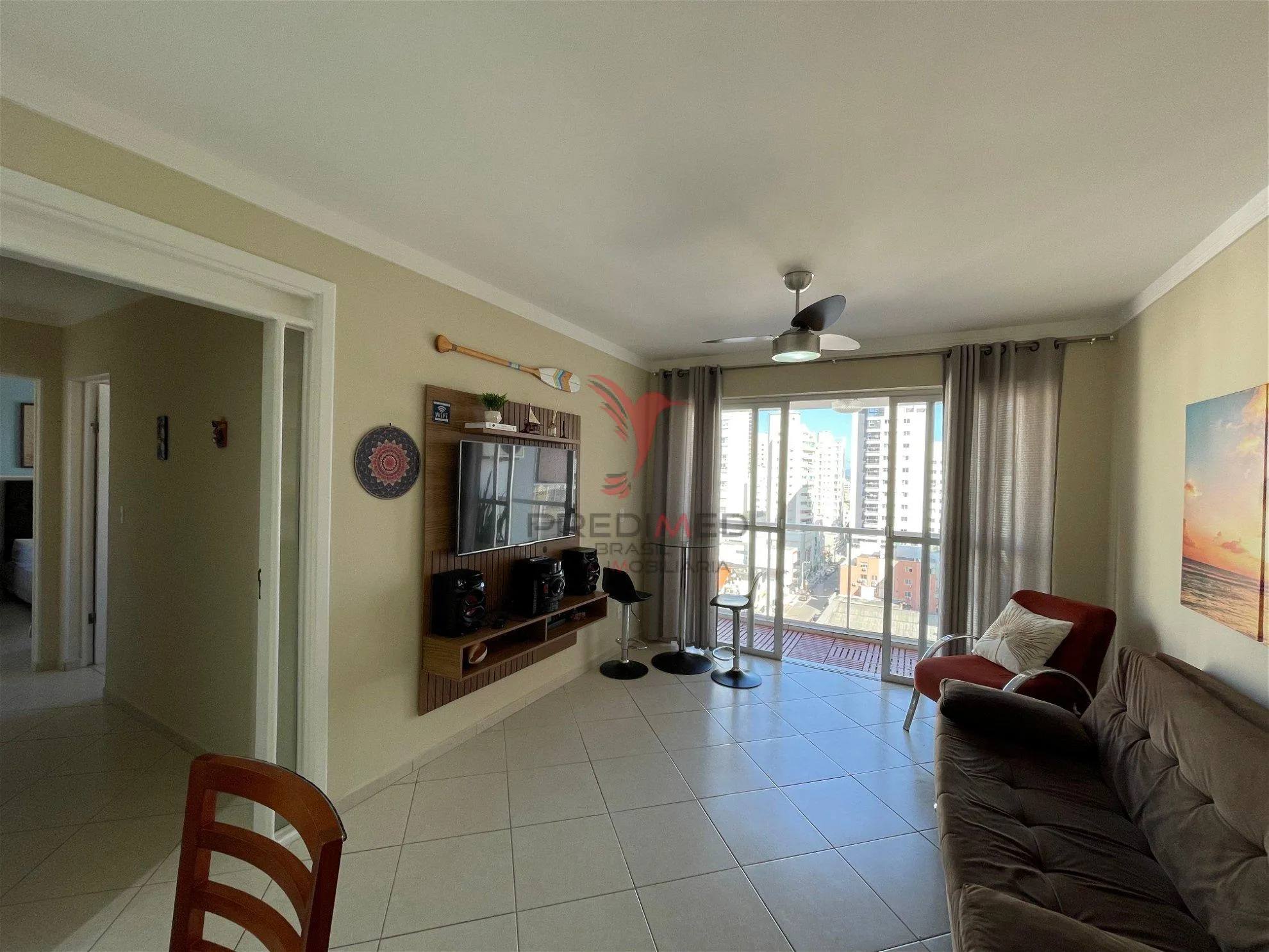 Imagem Apartamento localizado no CENTRO de Balneário Camboriú, a 350m do MAR!!