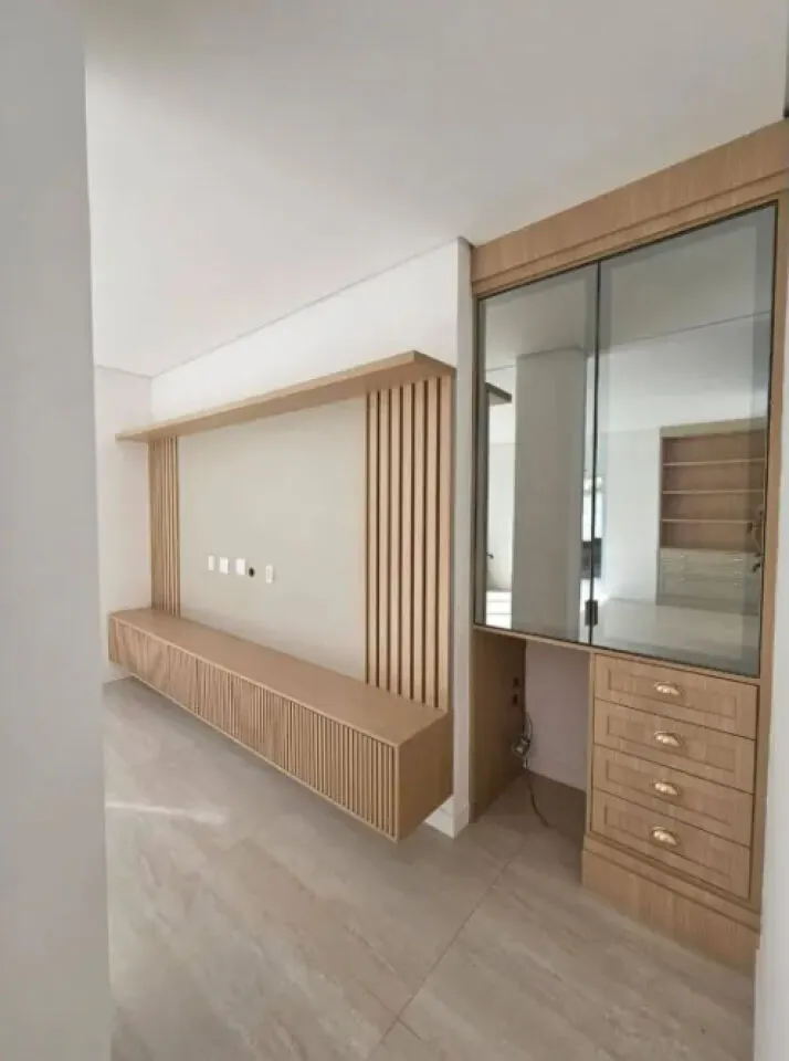 Imagem CASA DE CONDOMINIO PRÓXIMO AO HOSP ALBERT EINSTEIN - 3 QUARTOS POR 3.600.000!!! 350M²