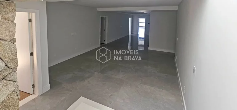 Imagem COBERTURA DUPLEX A VENDA - 4 SUITES E 5 VAGAS - PRAIA BRAVA - ITAJAI/SC
