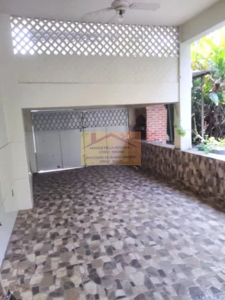 Imagem CASA ESPAÇOSA, EM ÓTIMA LOCALIZAÇÃO!